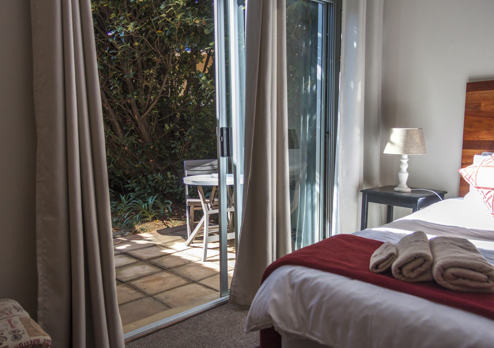 Rest-A-While Guest House - Pretoria-Noord Exterior foto